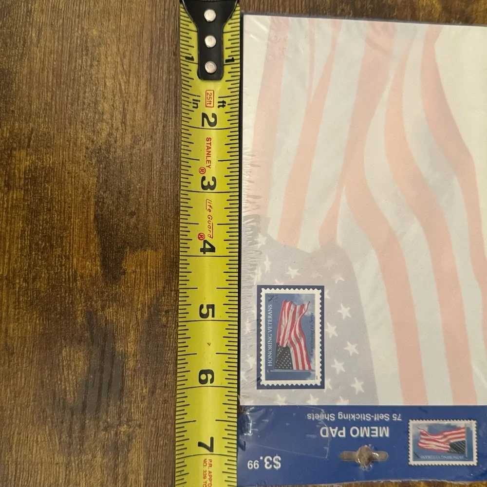 USPS Hallmark‎ Honoring Veterans Self Sticking Memo Pad Sealed 2001